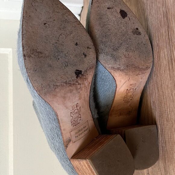 Huma Blanco VANIA Gray Genuine Calf Hair Pointed Toe Ankle Bootie Size 38 US 7.5 - Picture 9 of 11